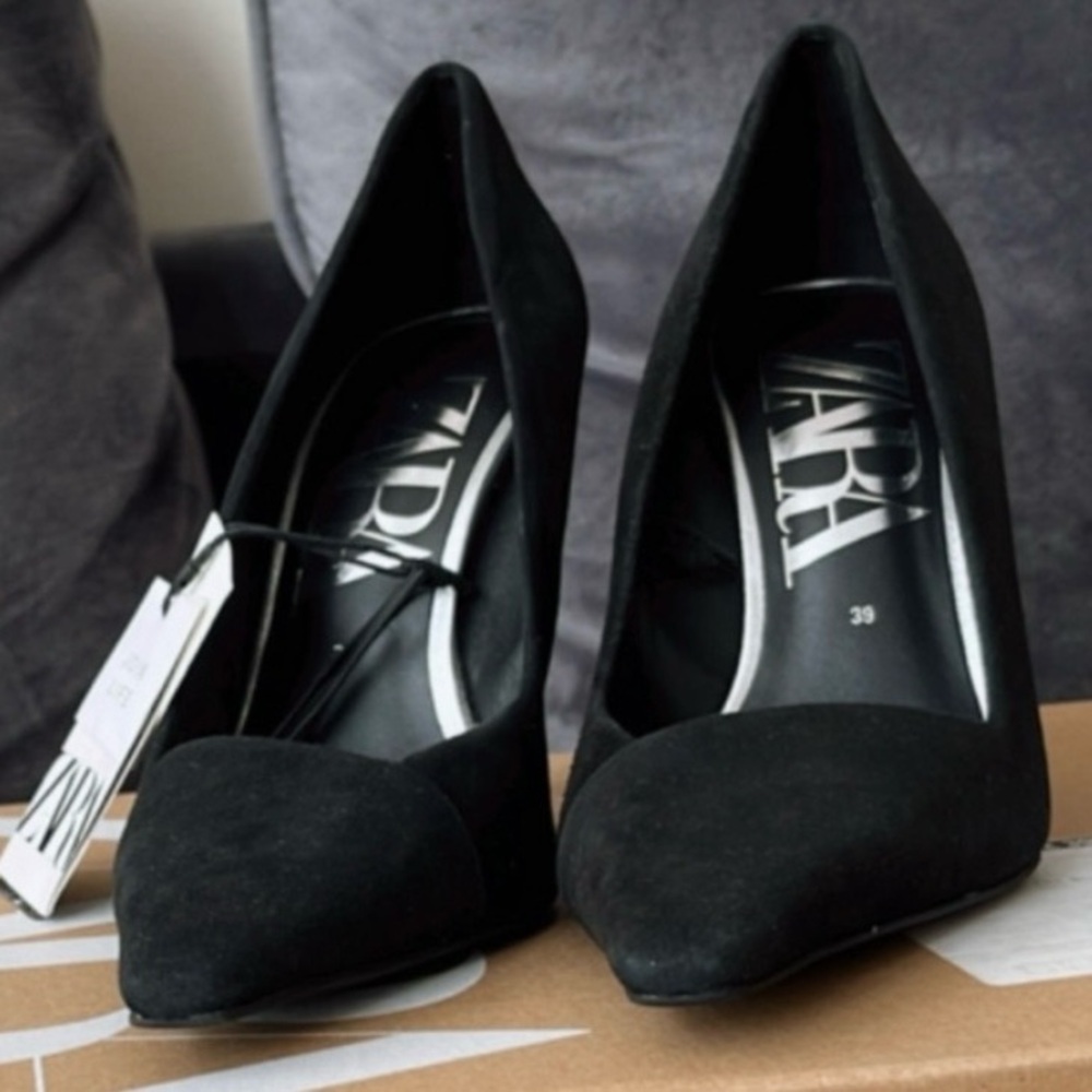 Zara Black Suede Pointed Toe Stiletto High Heels